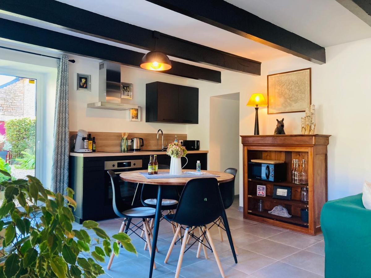 Holiday home Charmante Petite Maison Renovee